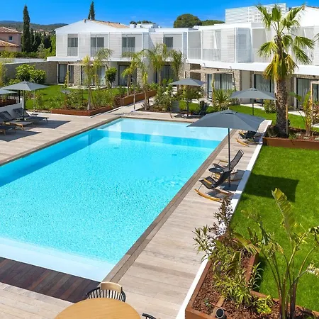 Hotel Der Valk Bloom