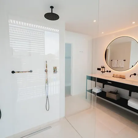 Hotel Der Valk Bloom