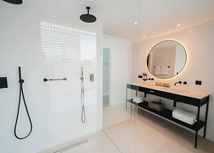 Hotel Der Valk Bloom